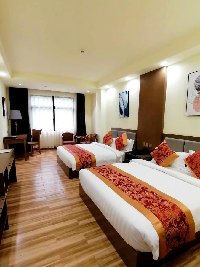 Hotel Tugos Baguio City Exterior photo